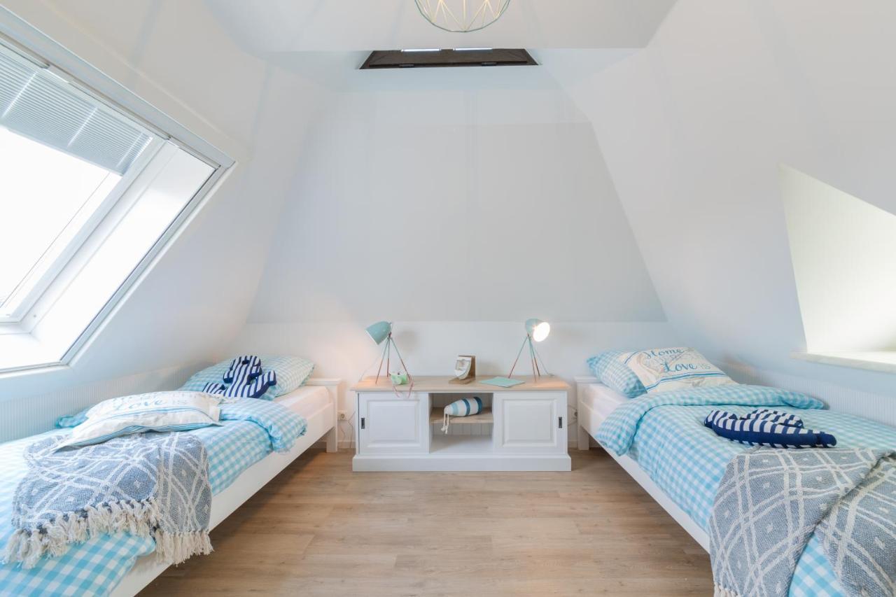 Ferienwohnungen Haus Am Strand Zingst Eksteriør bilde