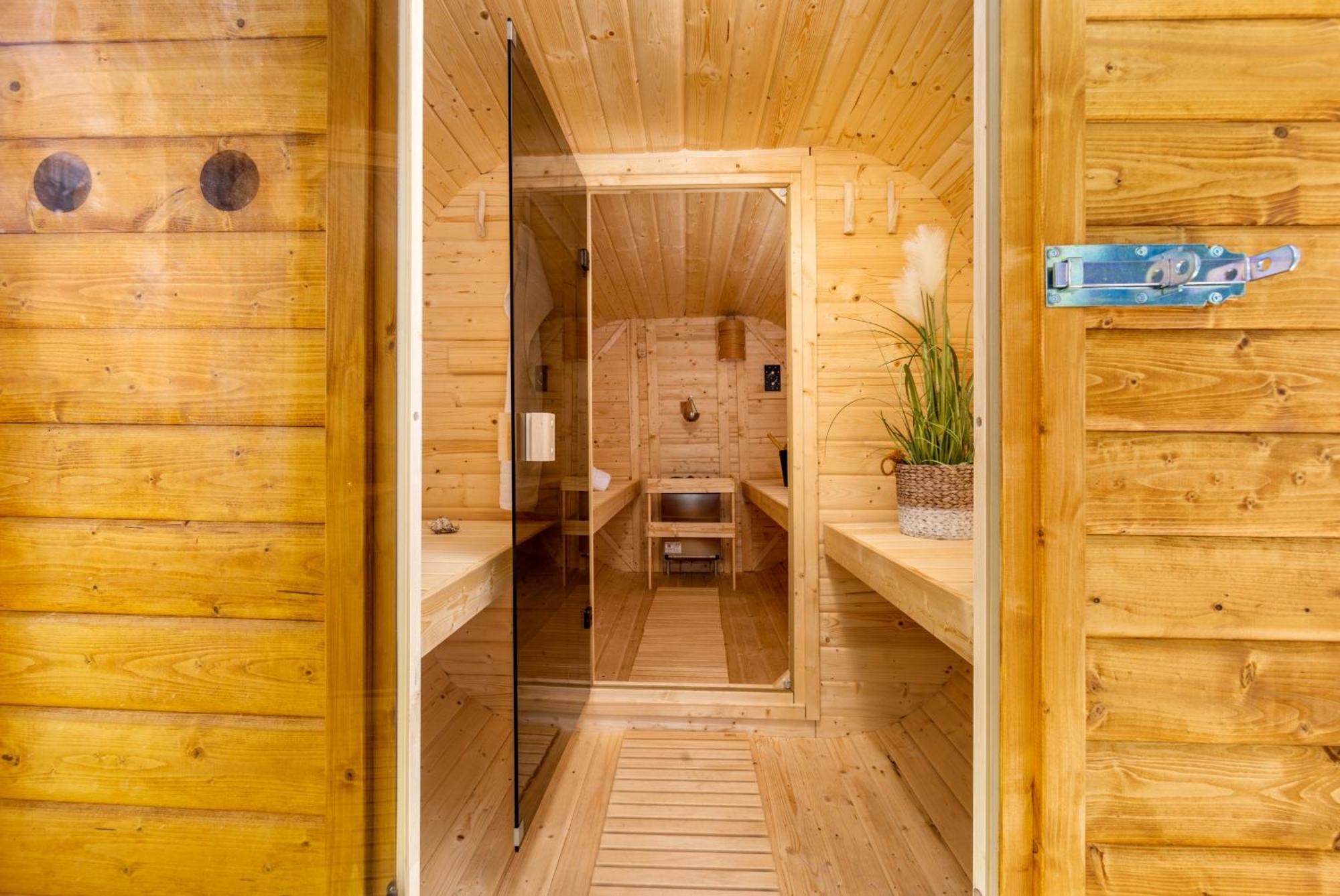 Ferienwohnungen Haus Am Strand Zingst Eksteriør bilde